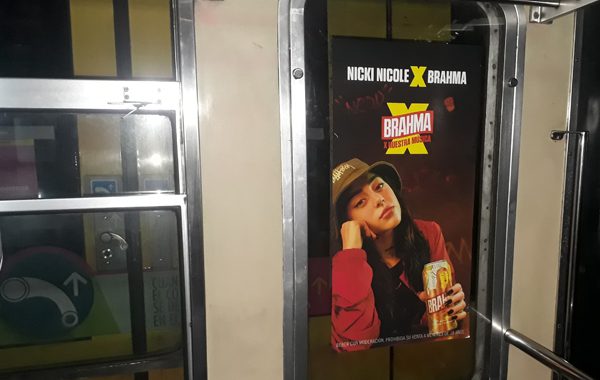 Interior de Vagón - Subte