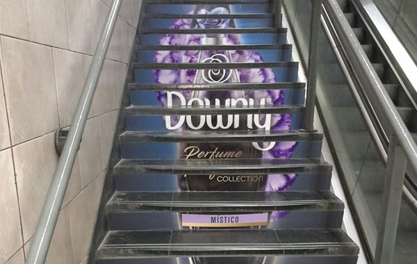 Frente de Escalera - Subte