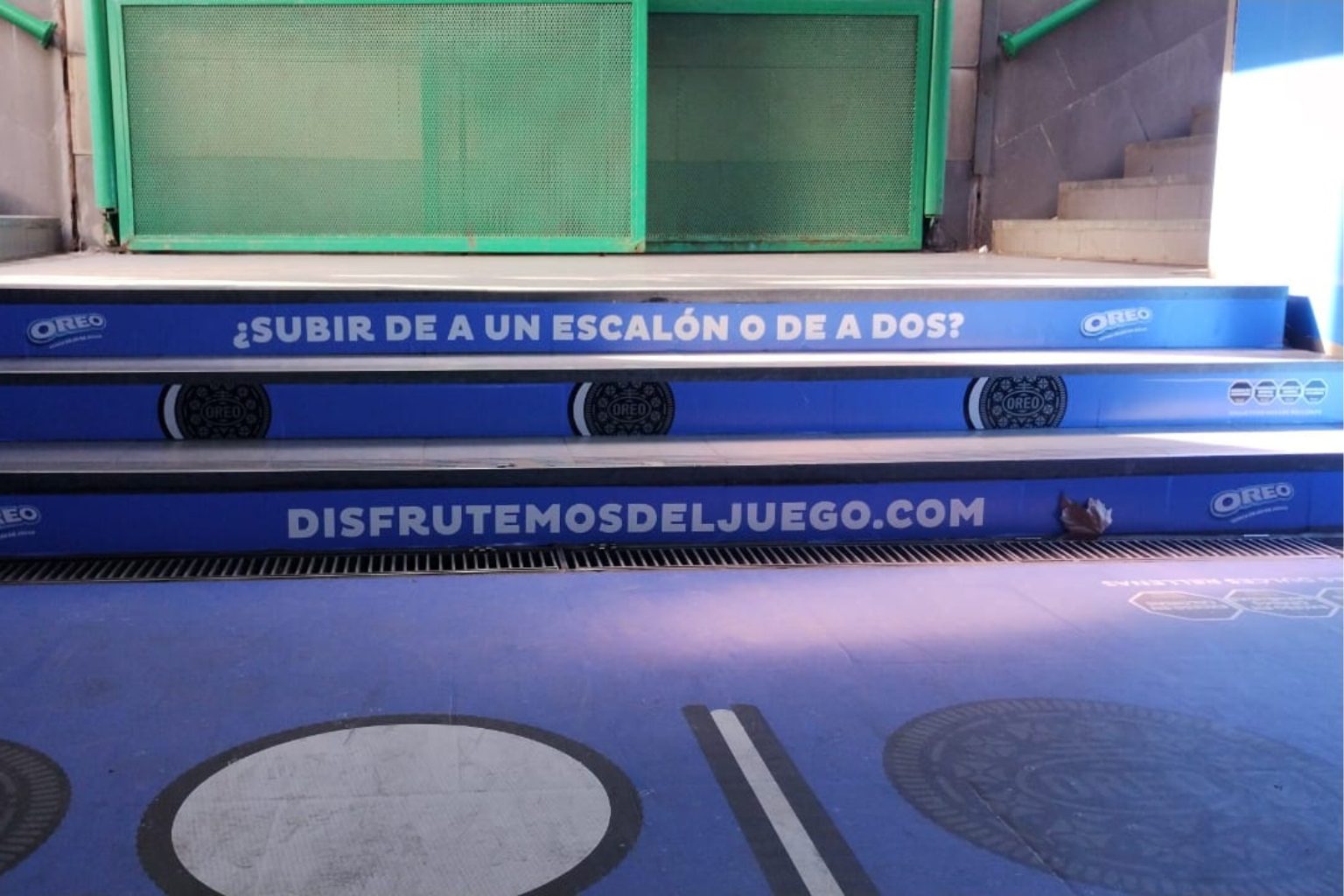 Pasillo Tematizado - Subte