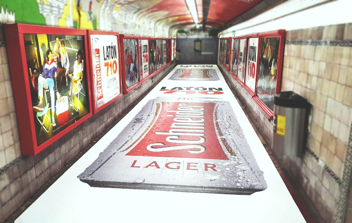 Pasillo Tematizado - Subte