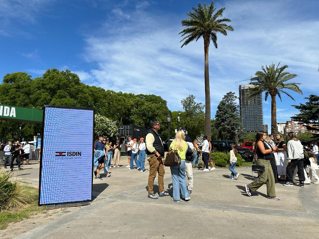 Digital Light - Shopping