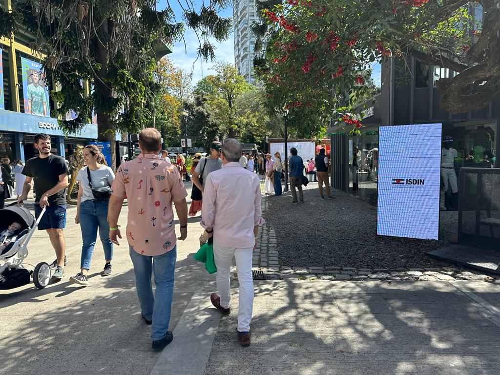 Digital Light - Shopping