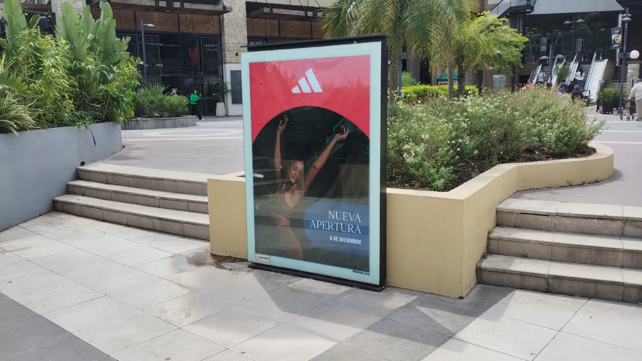 Mupi Exclusivo - Shopping