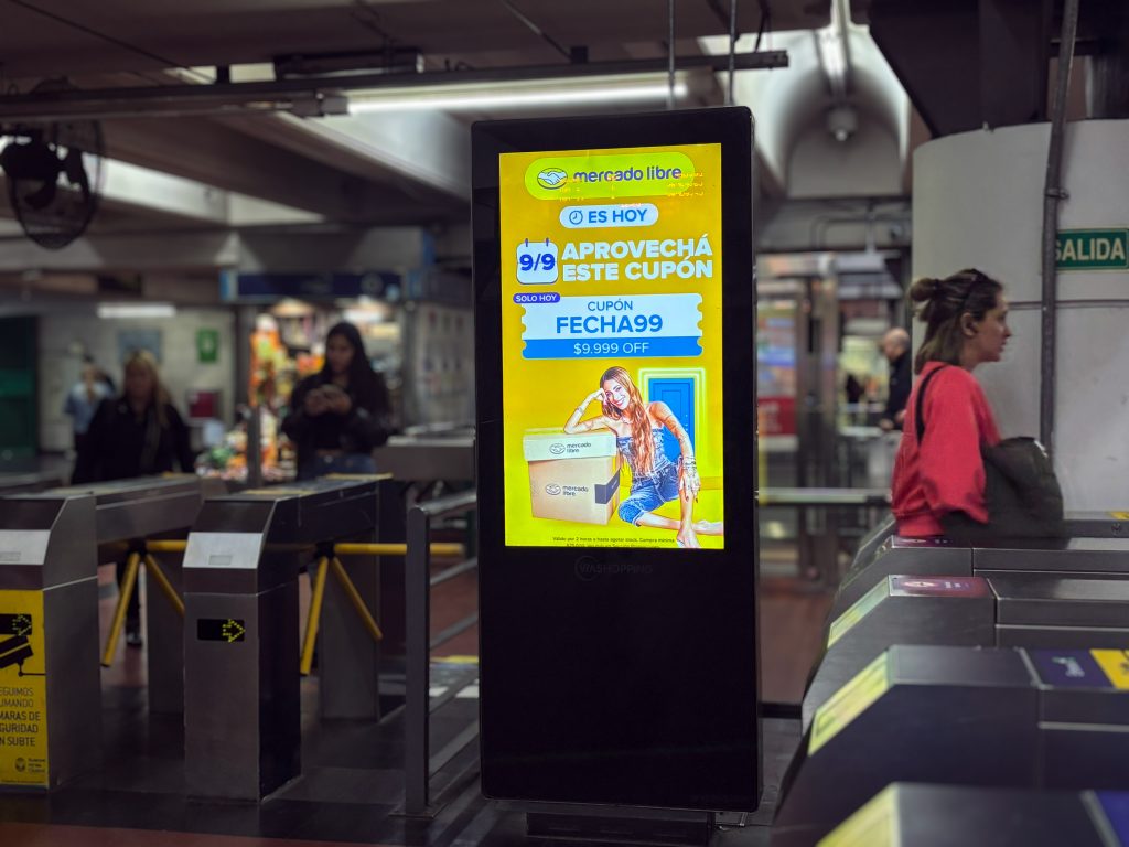 Digital Light - Subte